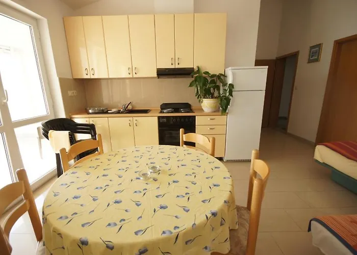 75-7 Appartamento Brela